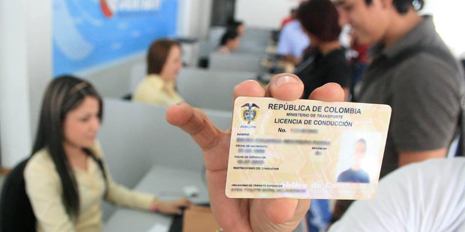 ¿Cómo solicitar una recategorización de la licencia de conducción?