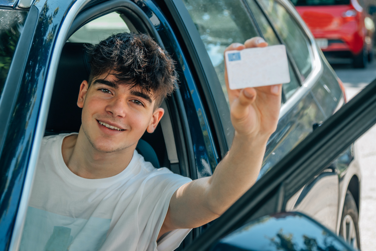 Guía completa para sacar tu licencia de conducción por primera vez